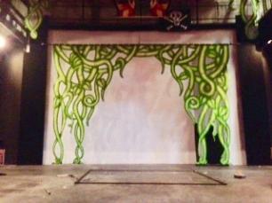 2 x Beanstalk Cut Cloths - Upstage