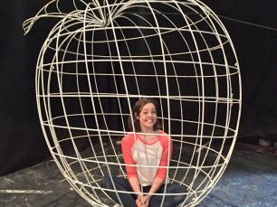 Outdoor/Indoor Apple or Peach display/set piece