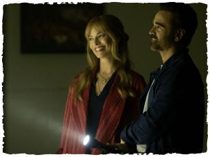 Margot robbie holding torch