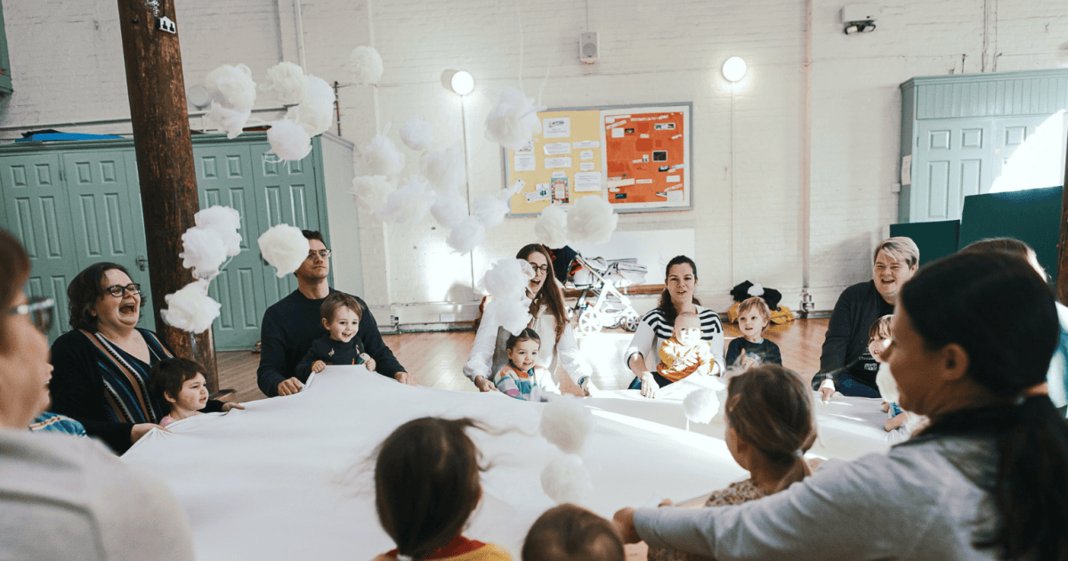 Little Notes: 2.5-4.5yrs Summer Term Pass | Yvonne Arnaud Theatre