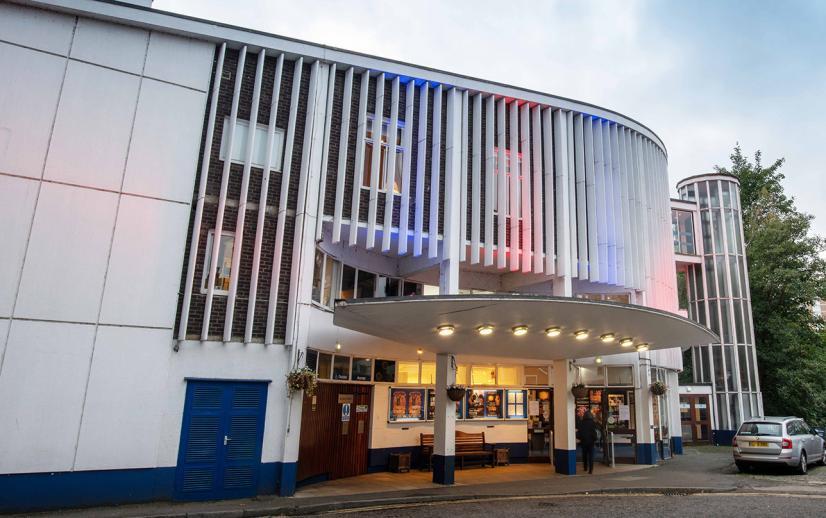 External view of the theatre.
