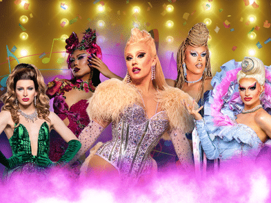 5 drag queens posing